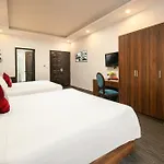 La Renta Premier Hotel & Spa Hanoi
