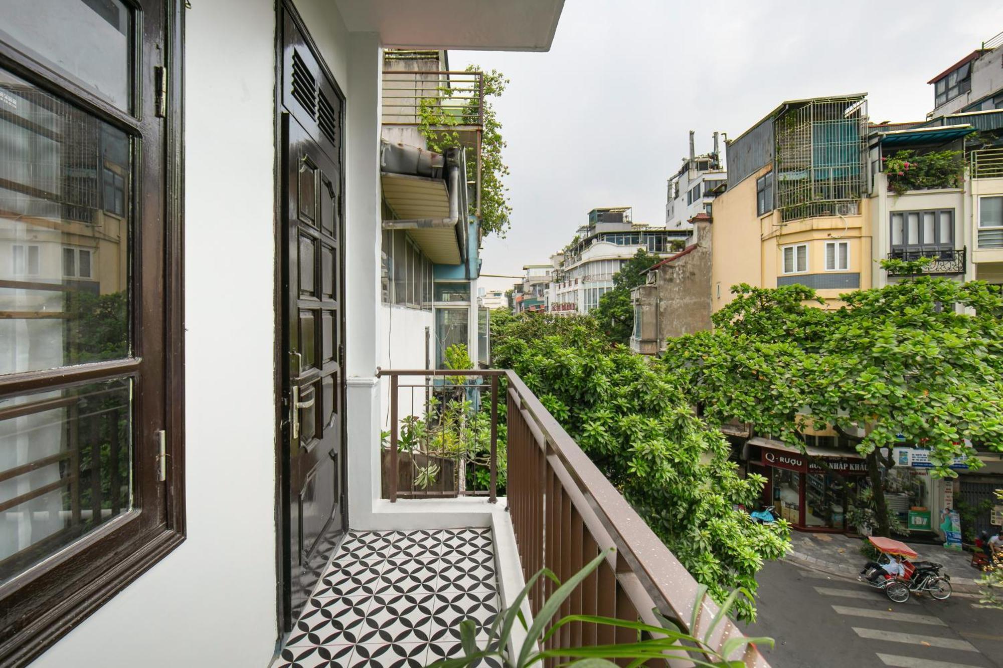 La Renta Premier & Hotel Hanoï