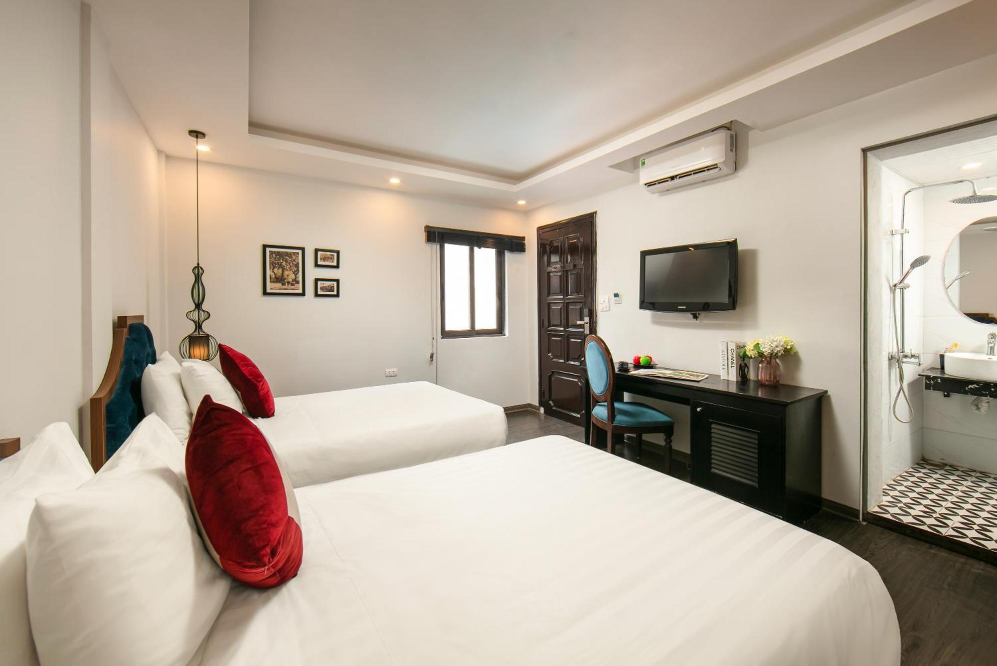 La Renta Premier & Hotel Hanoï